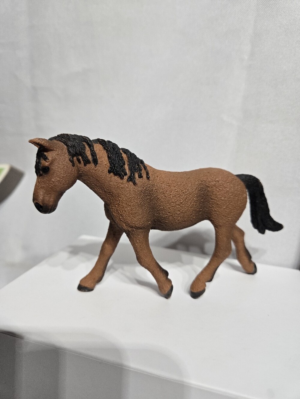 Retired Schleich Bashkir Curly Mare (13780) figure Excellent Condition